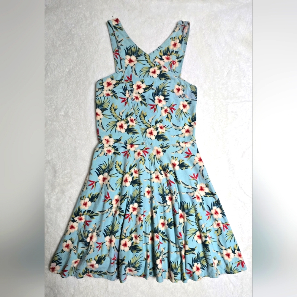 Hollister Blue Dress Size Medium M Summer Beach Hawaiian Tank Top Stretch Floral